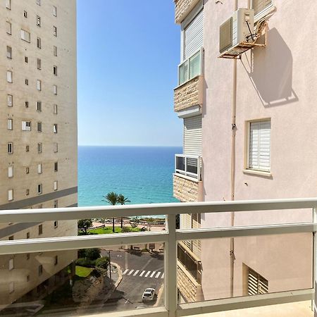 Appartamento The Symphony Of The Breeze Netanya Esterno foto