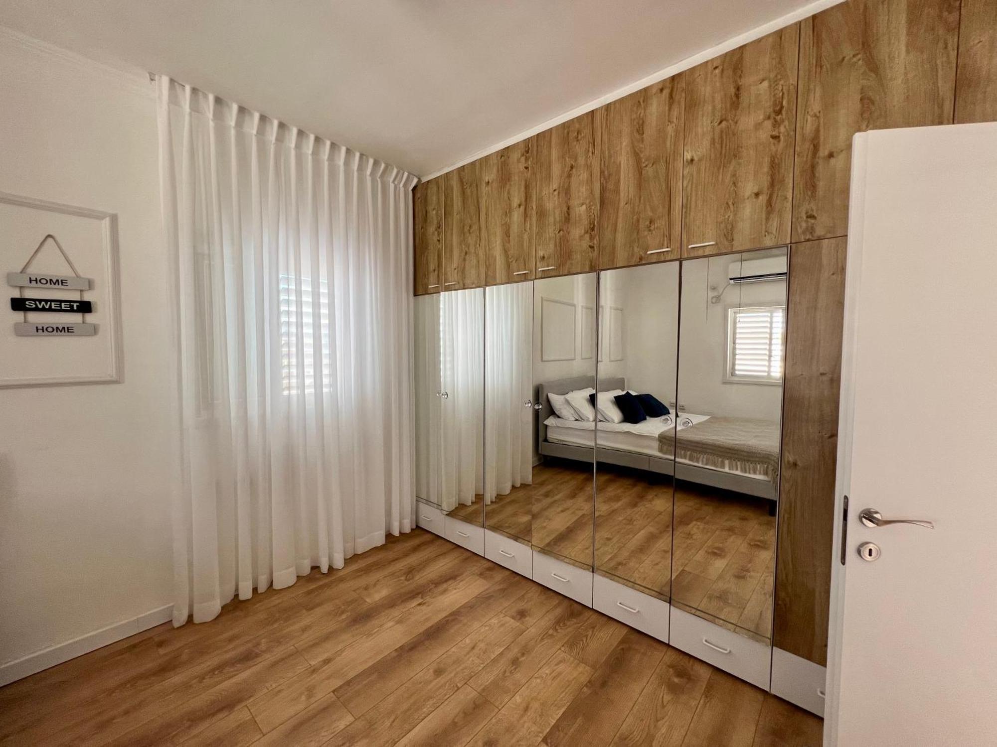 Appartamento The Symphony Of The Breeze Netanya Esterno foto