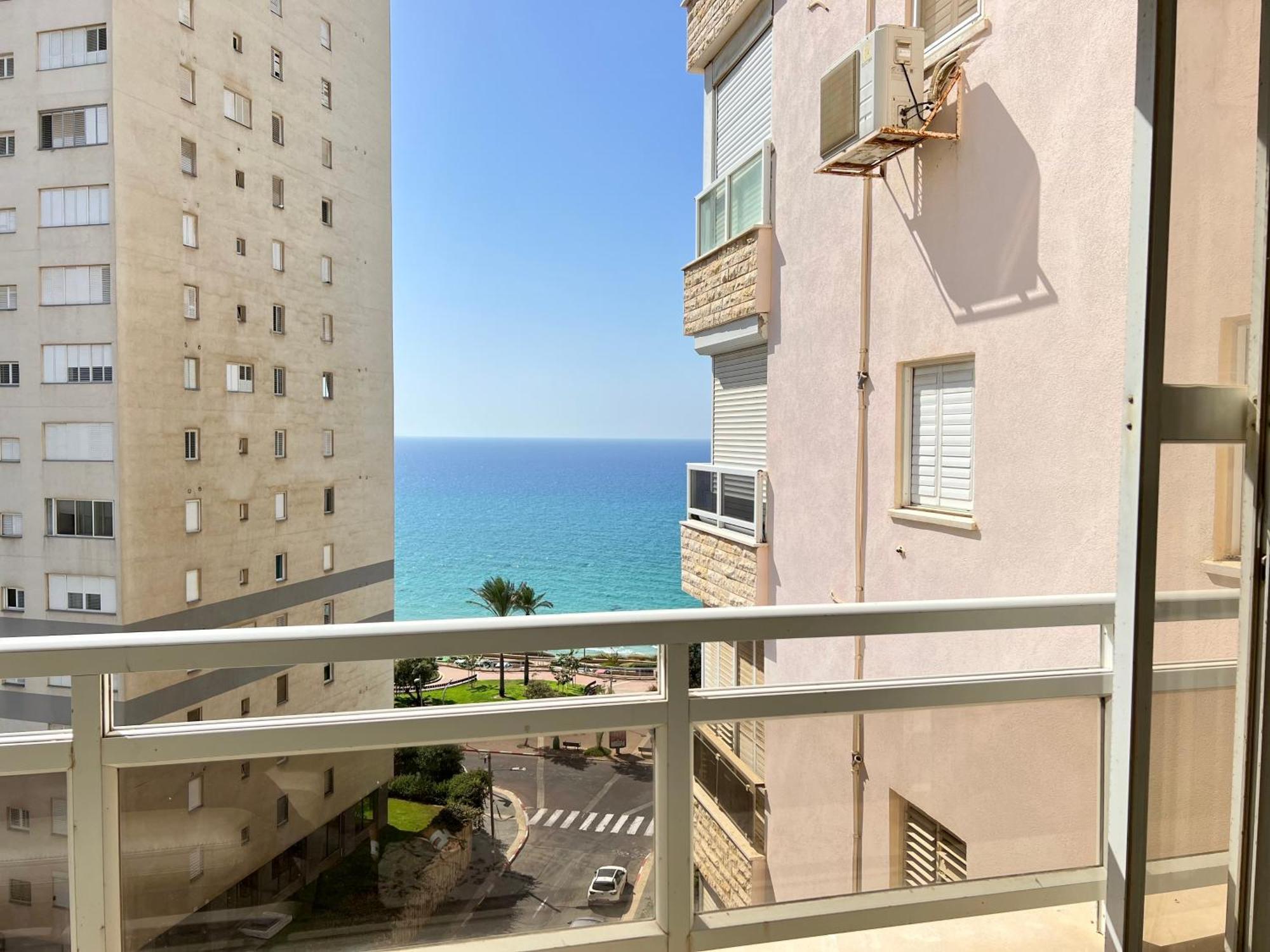 Appartamento The Symphony Of The Breeze Netanya Esterno foto